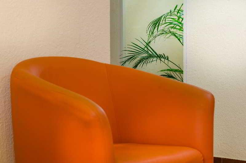 Dinya Hotel&lounge Bar
