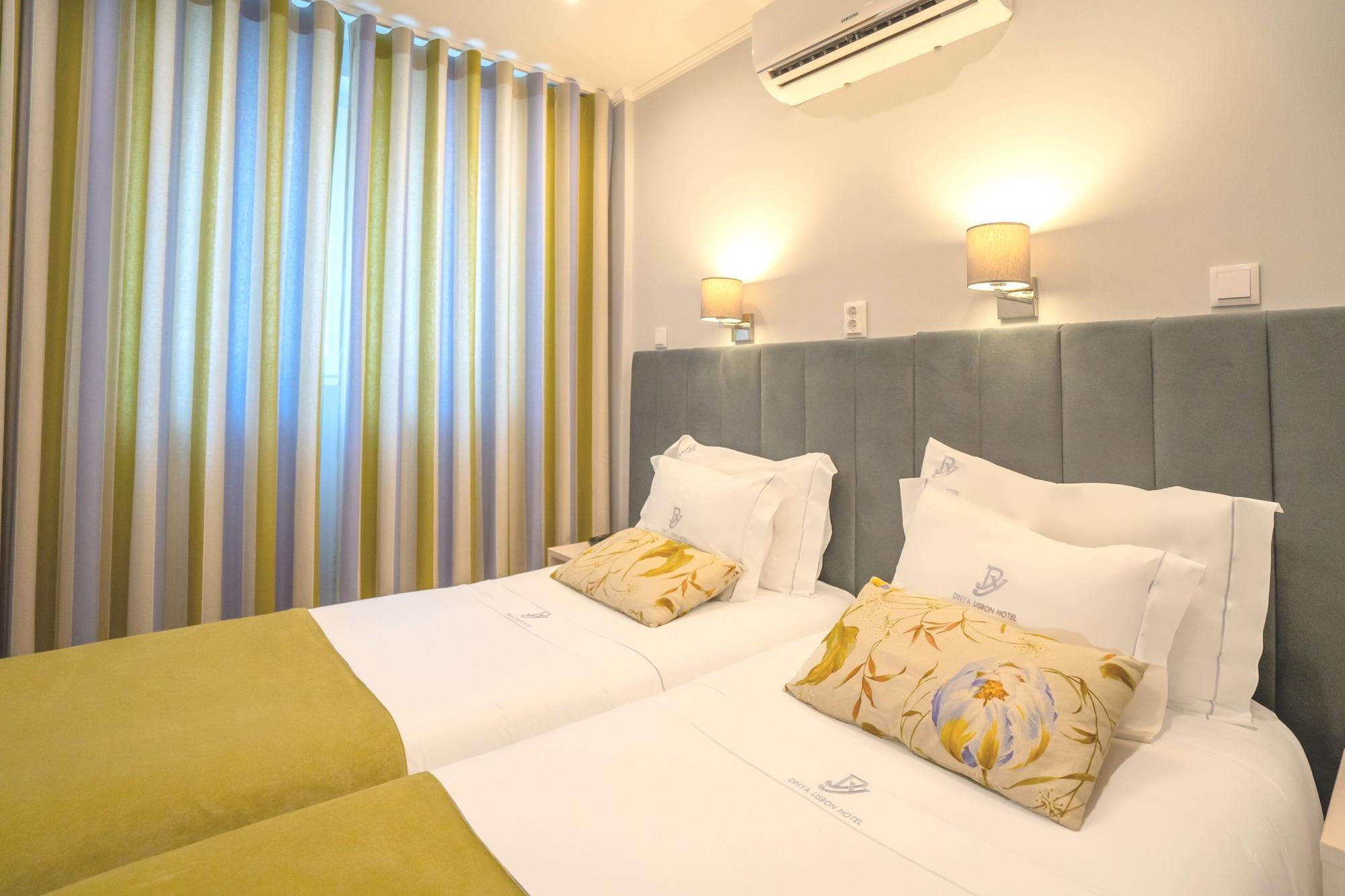 Dinya Hotel&lounge Bar Hotel