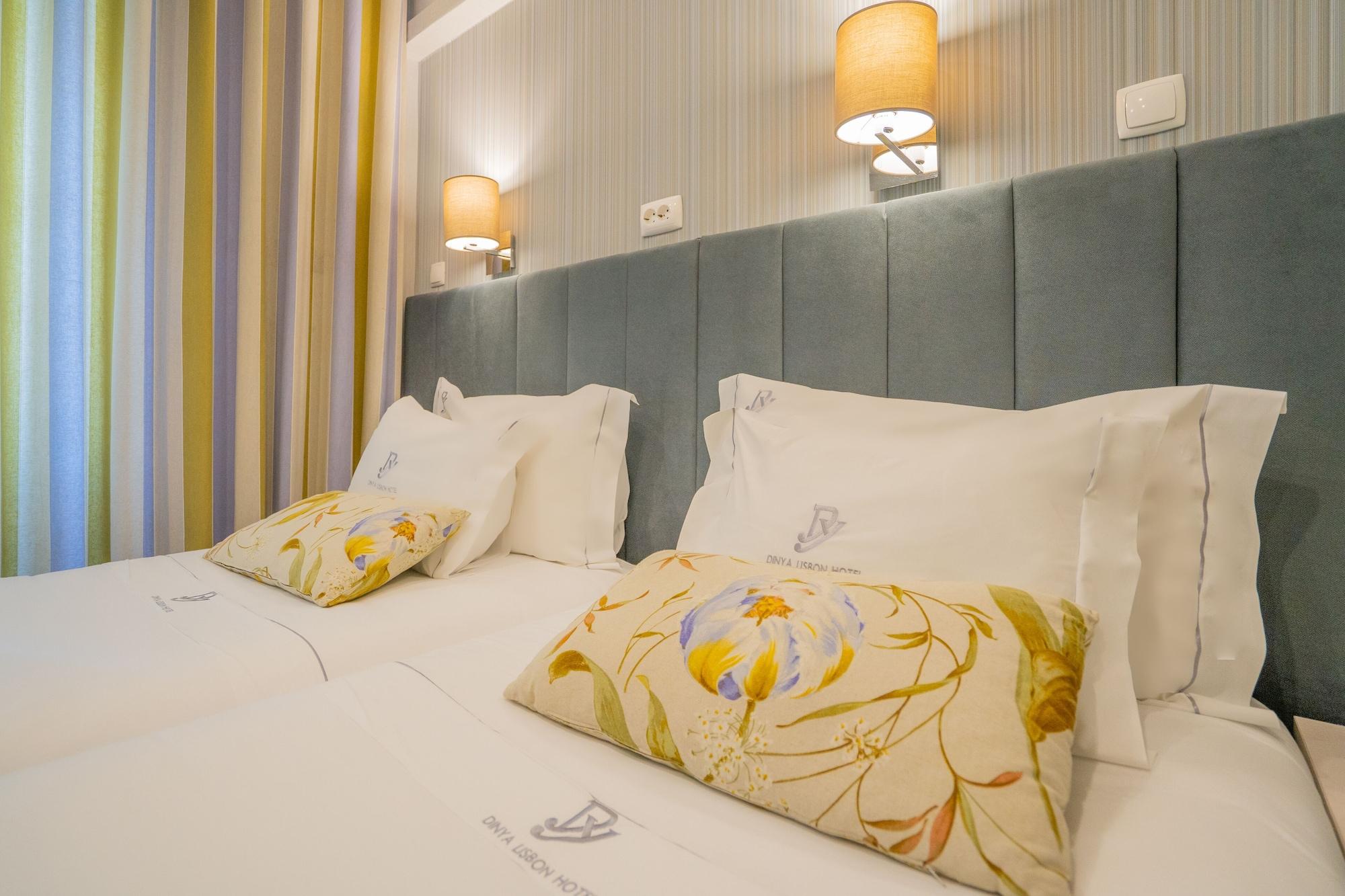 Dinya Hotel&lounge Bar